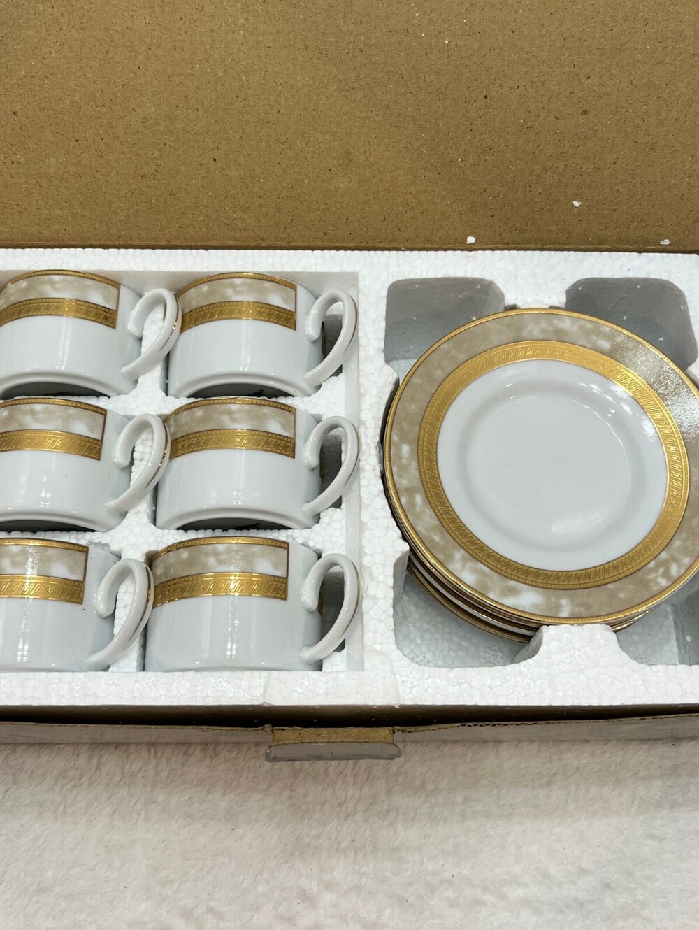 Vintage Casa Elite M Valenti Espresso Cups Saucers Set 12 Pc Gold Porcelain